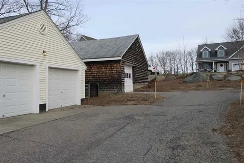 10 Highland Street Exeter NH 03833
