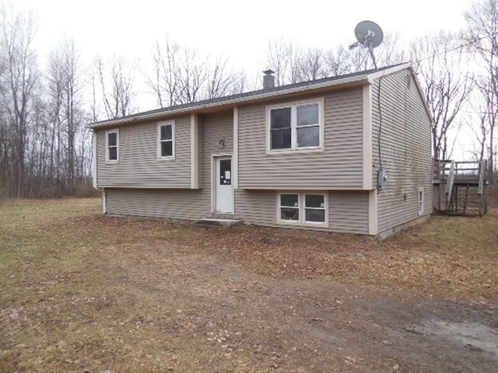 2549 Sand Road Ferrisburgh VT 05456