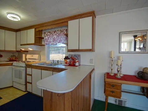 100 Locke Road Rye NH 03870