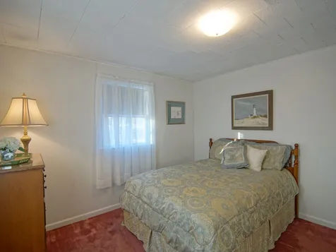100 Locke Road Rye NH 03870