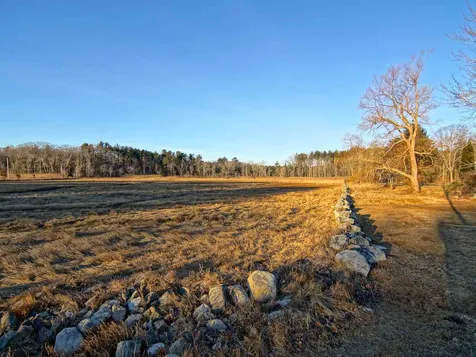100 Locke Road Rye NH 03870
