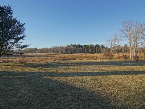 100 Locke Road Rye NH 03870