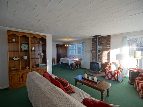 100 Locke Road Rye NH 03870
