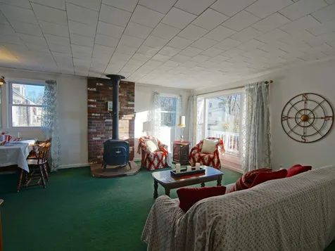 100 Locke Road Rye NH 03870