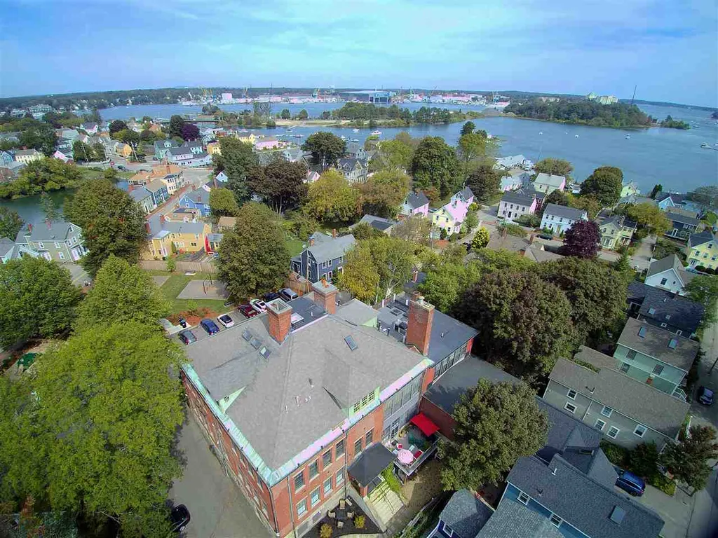 50 South School Street Portsmouth NH 03801