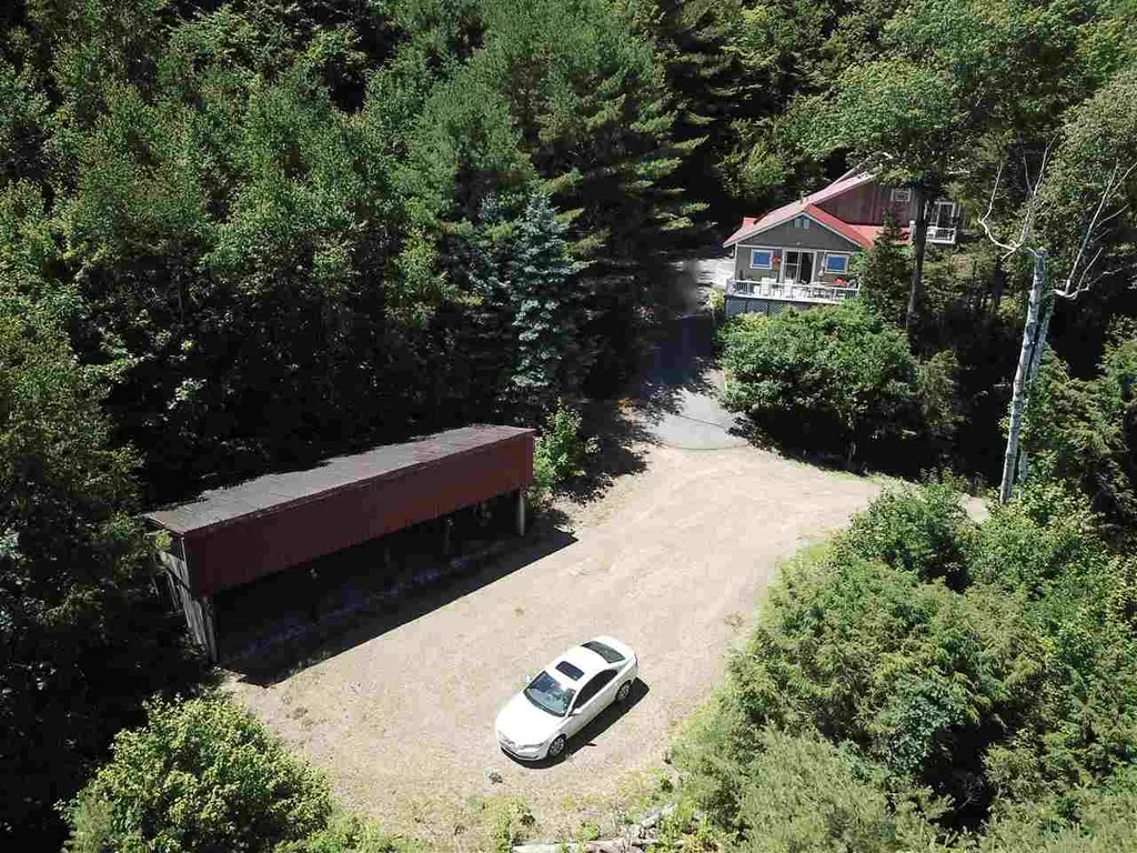8 Buttonwood Road Holderness NH 03245