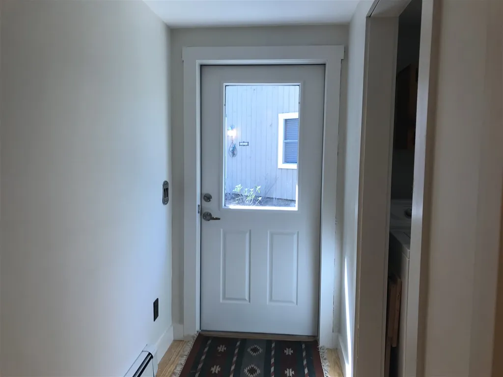 8 Buttonwood Road Holderness NH 03245