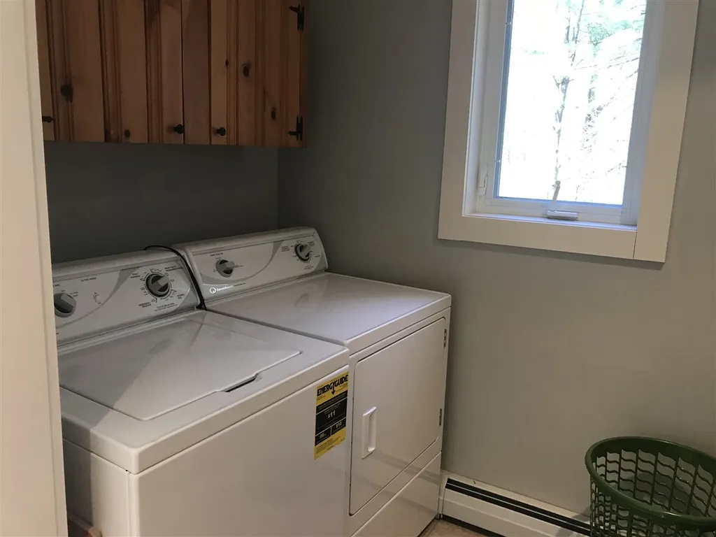 8 Buttonwood Road Holderness NH 03245