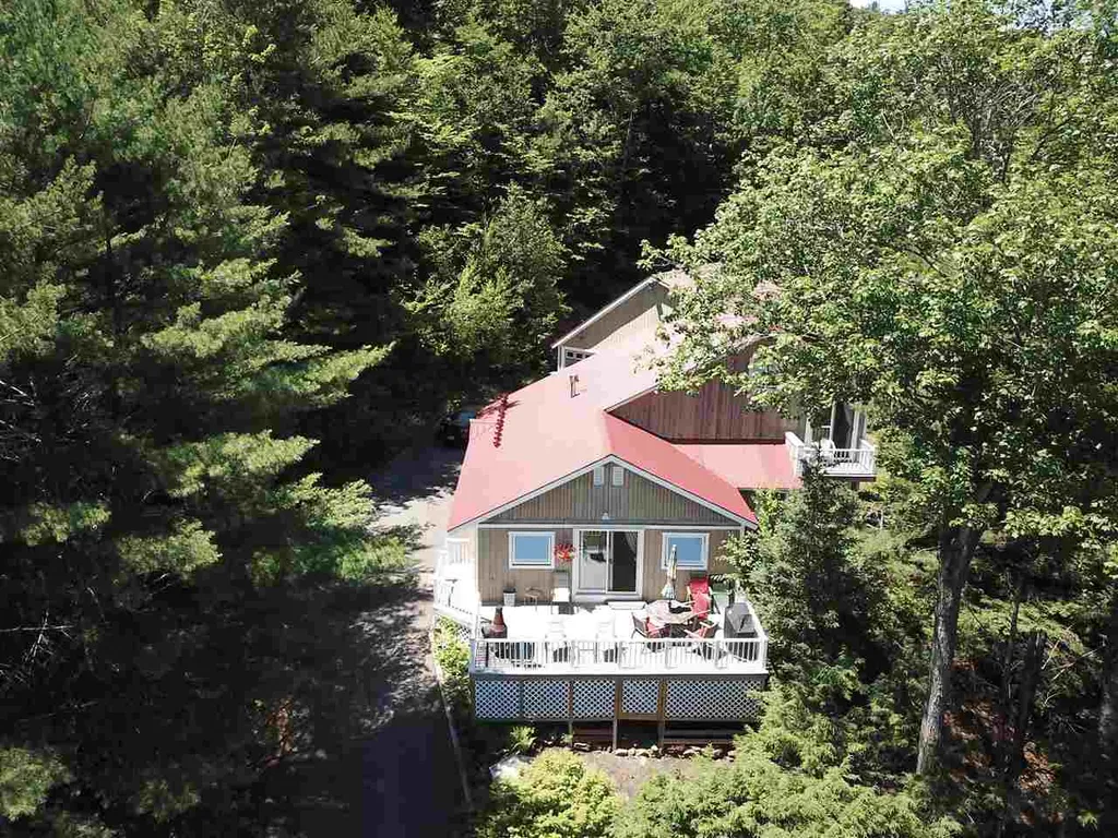8 Buttonwood Road Holderness NH 03245