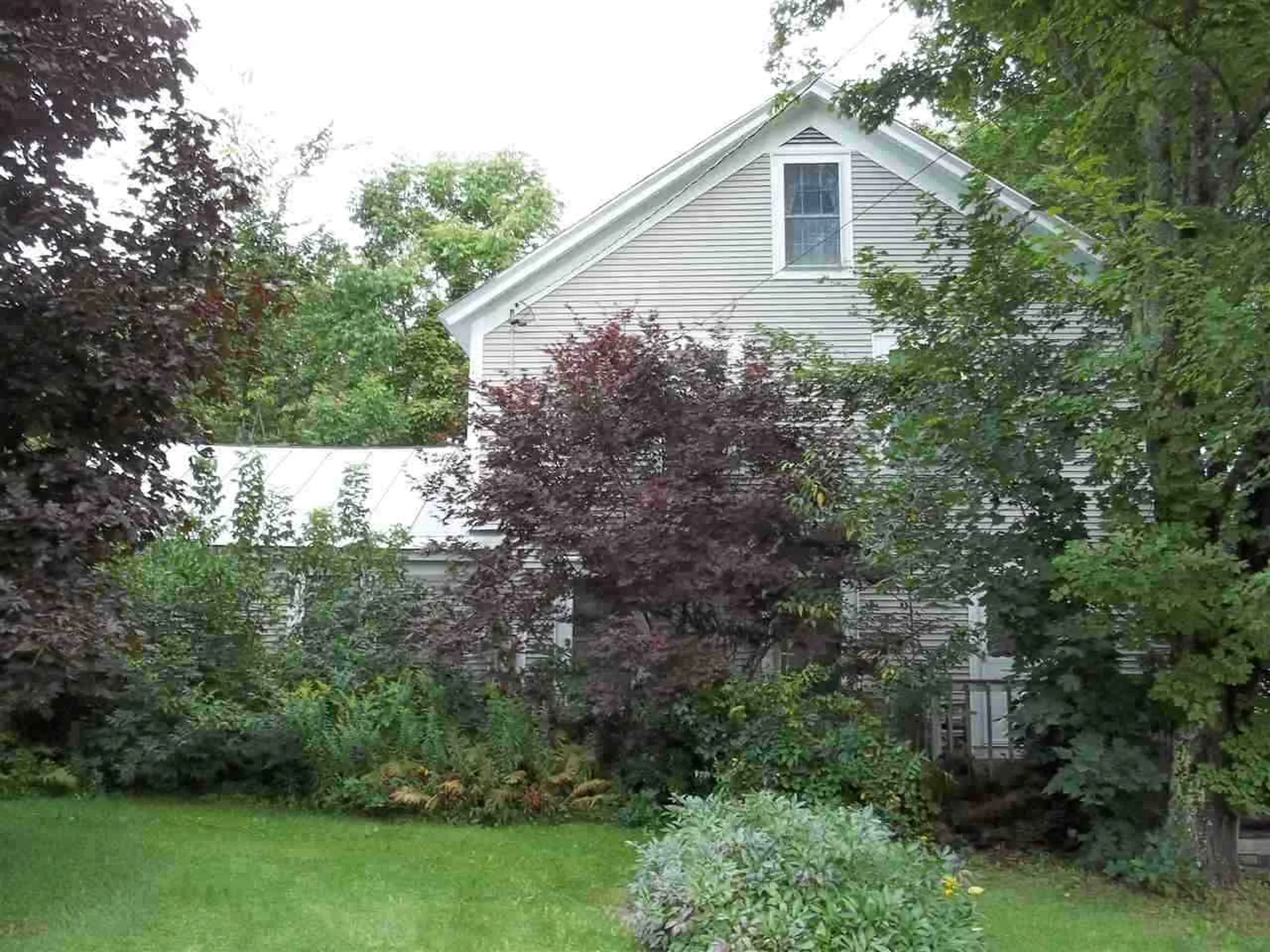 28 North Street Middletown Springs VT 05757