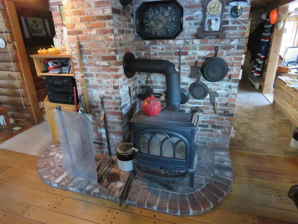 415 Greenfield Road Peterborough NH 03458