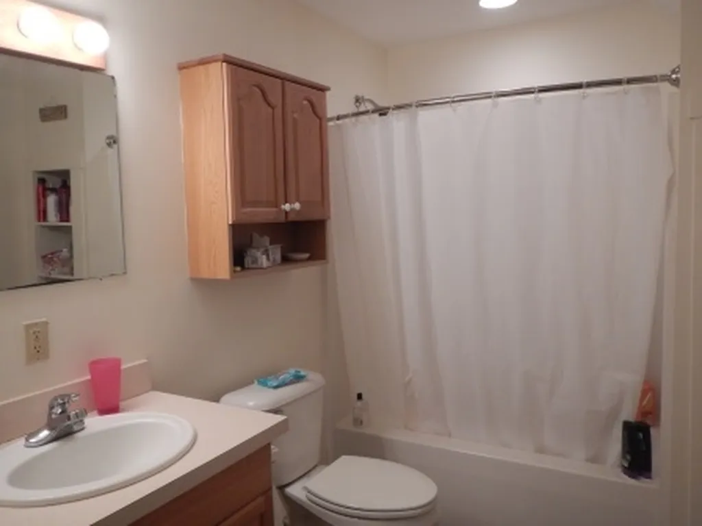 8 Emerson Street Plymouth NH 03264