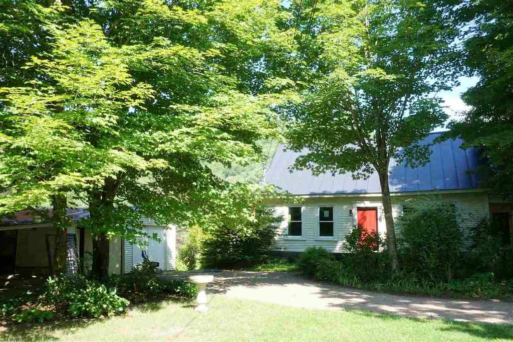 996-998 Texas Hill Road Huntington VT 05462