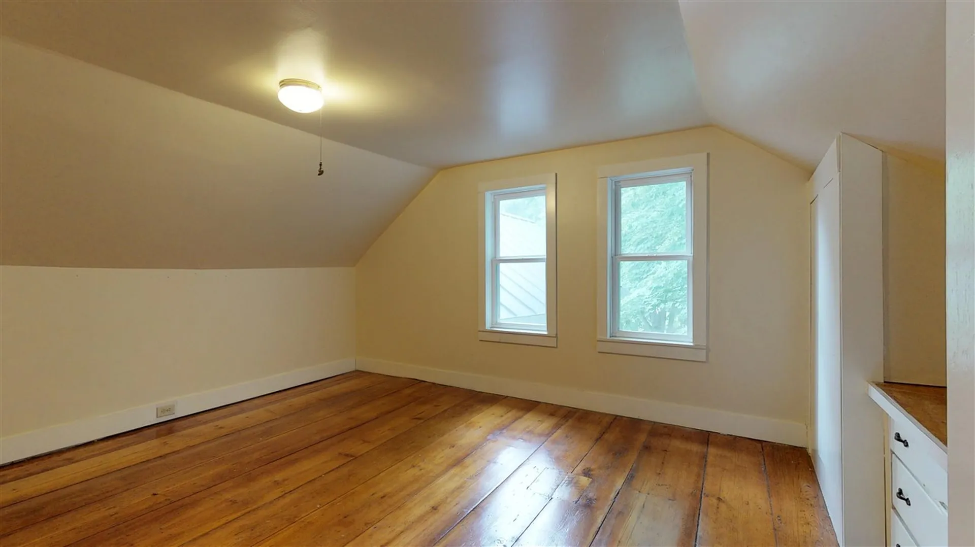 996-998 Texas Hill Road Huntington VT 05462