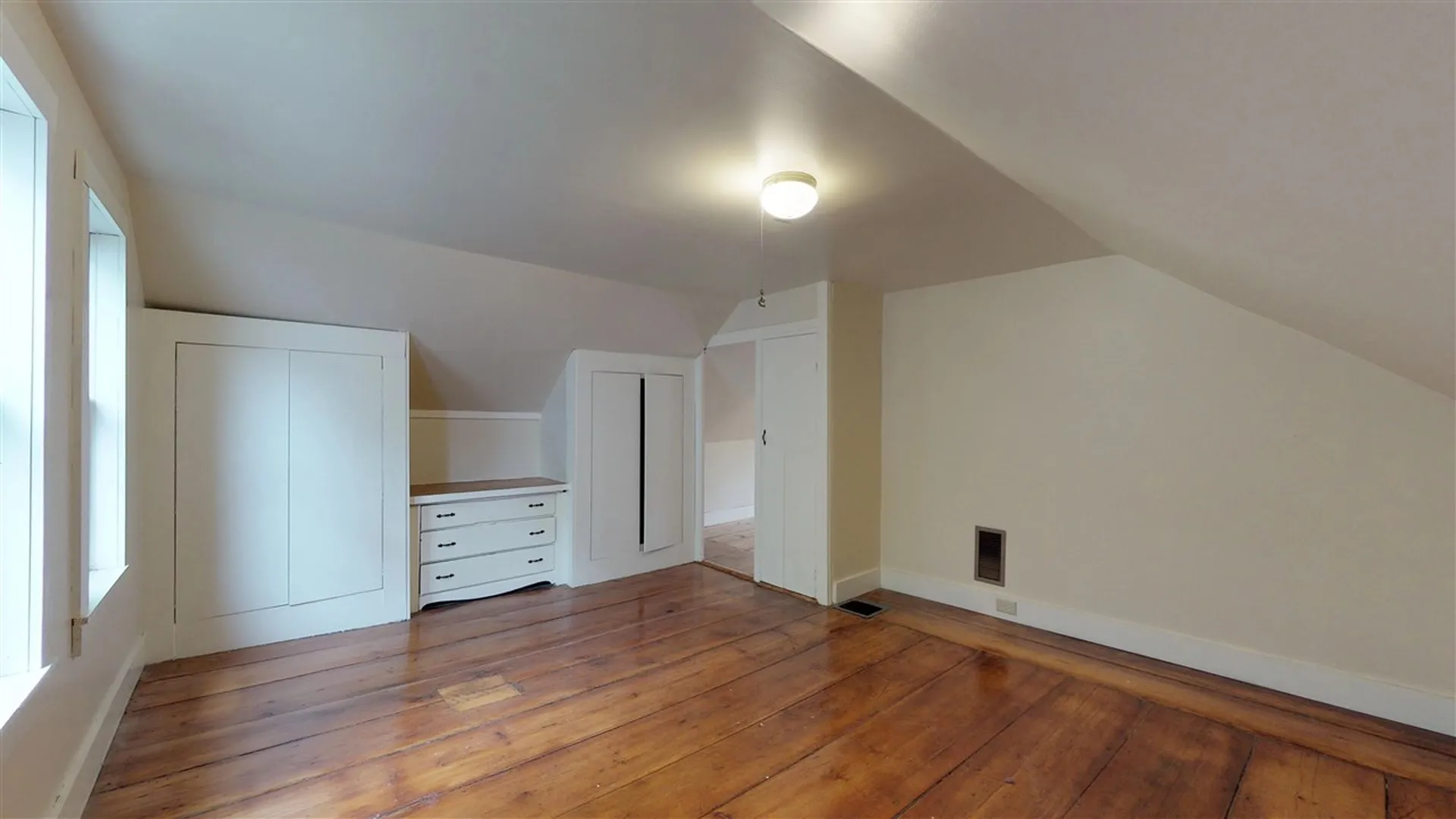 996-998 Texas Hill Road Huntington VT 05462