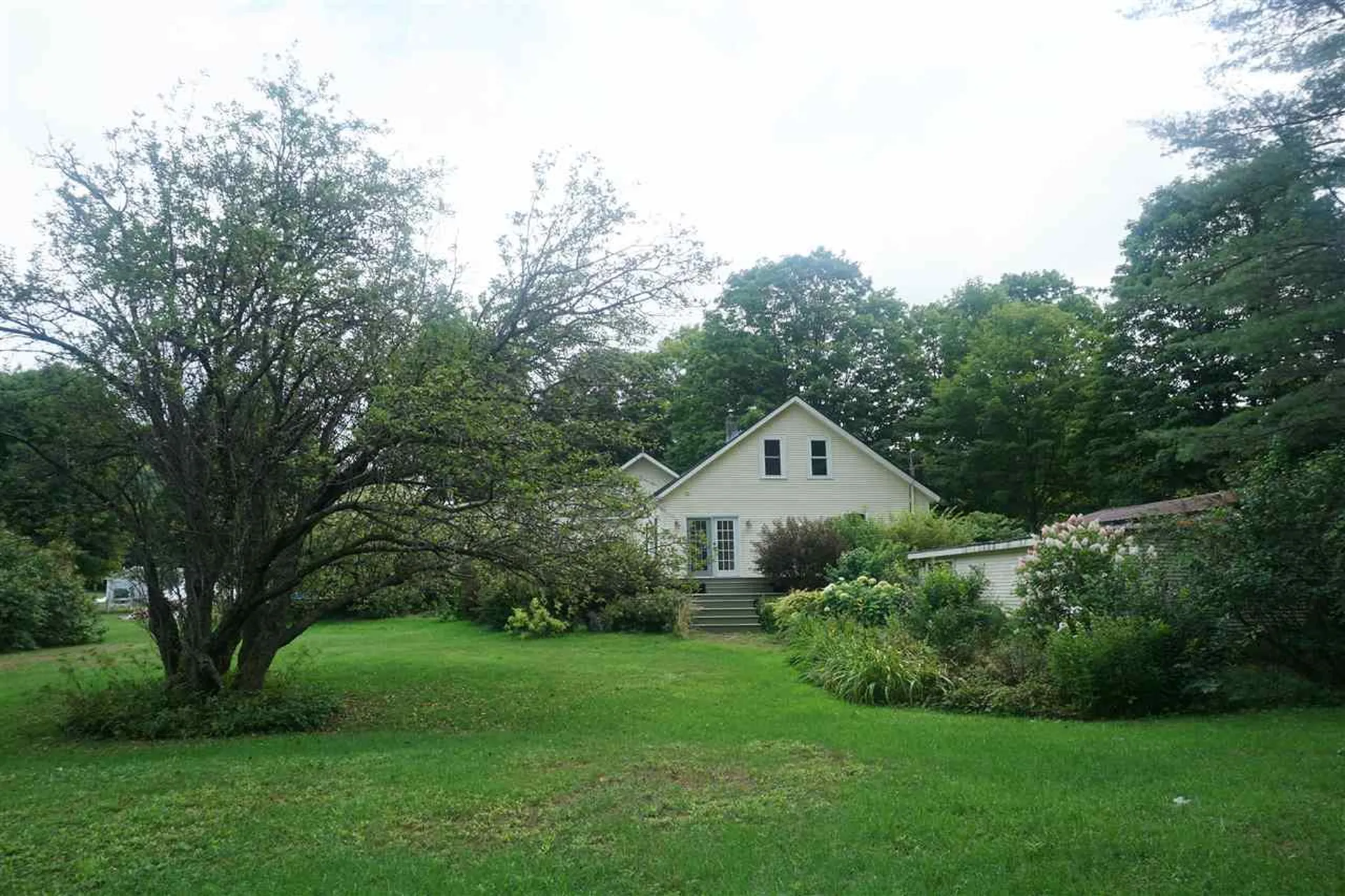 996-998 Texas Hill Road Huntington VT 05462