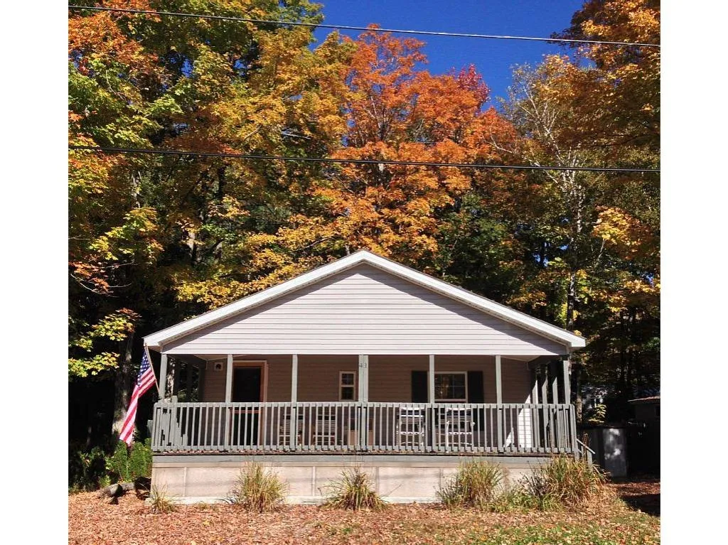 41 Pine Street Newbury NH 03255