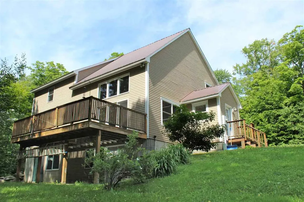 91 Slawson Road Weston VT 05161
