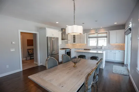 8 Treeline Drive Auburn NH 03032