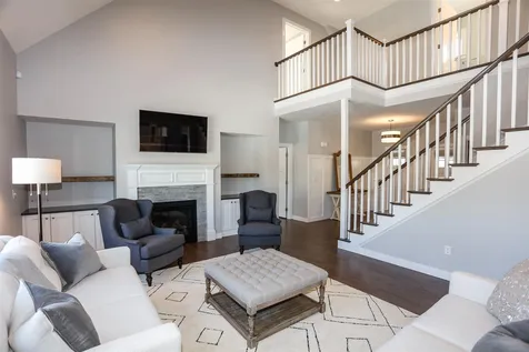 8 Treeline Drive Auburn NH 03032