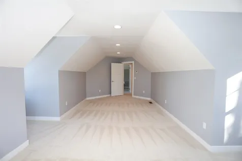 8 Treeline Drive Auburn NH 03032