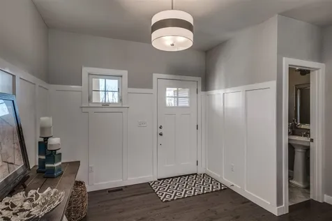 8 Treeline Drive Auburn NH 03032