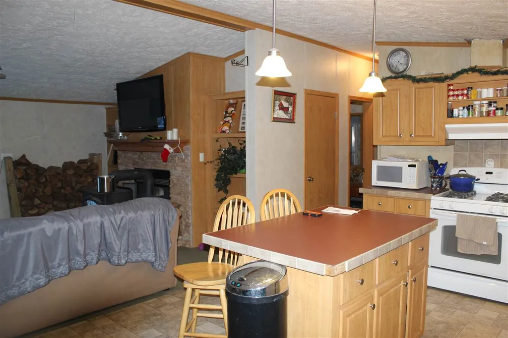 66 Oscars Lane Hinesburg VT 05461