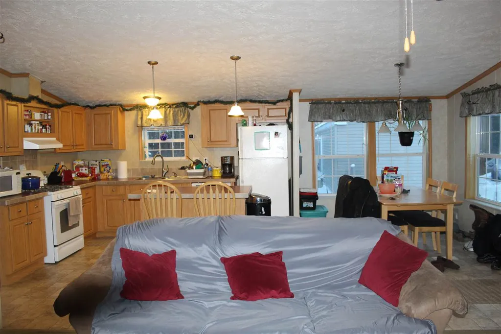 66 Oscars Lane Hinesburg VT 05461
