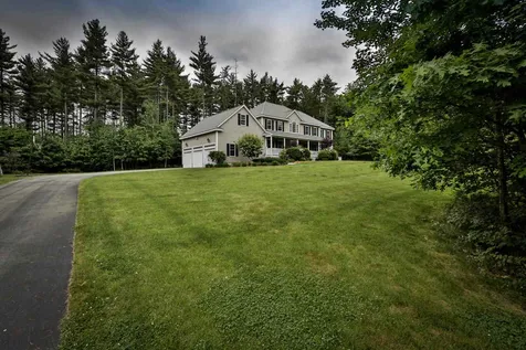 93 Nartoff Road Hollis NH 03049