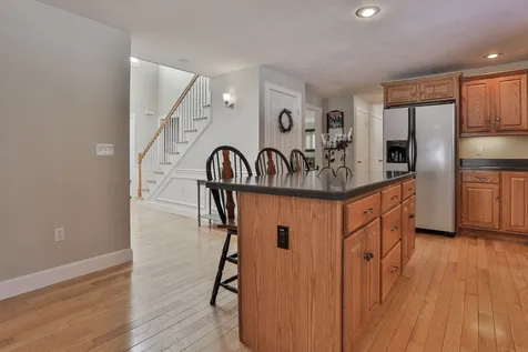 93 Nartoff Road Hollis NH 03049