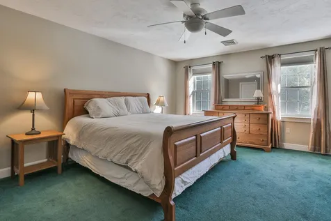 93 Nartoff Road Hollis NH 03049