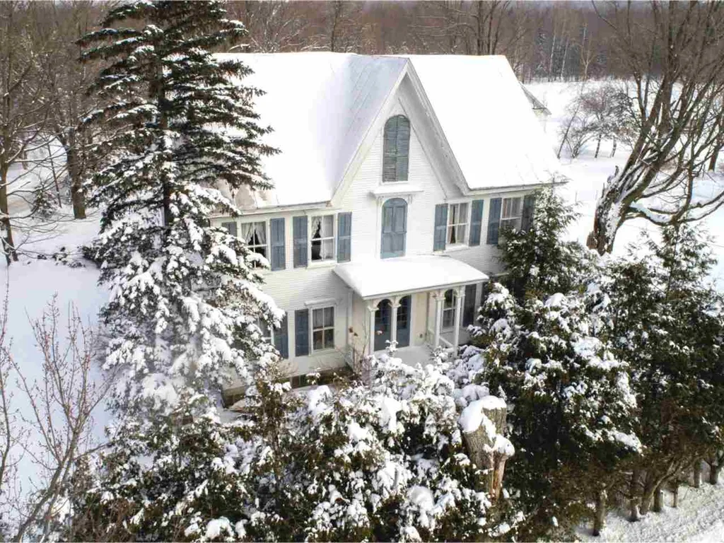 6 Mcallister Road Richford VT 05476