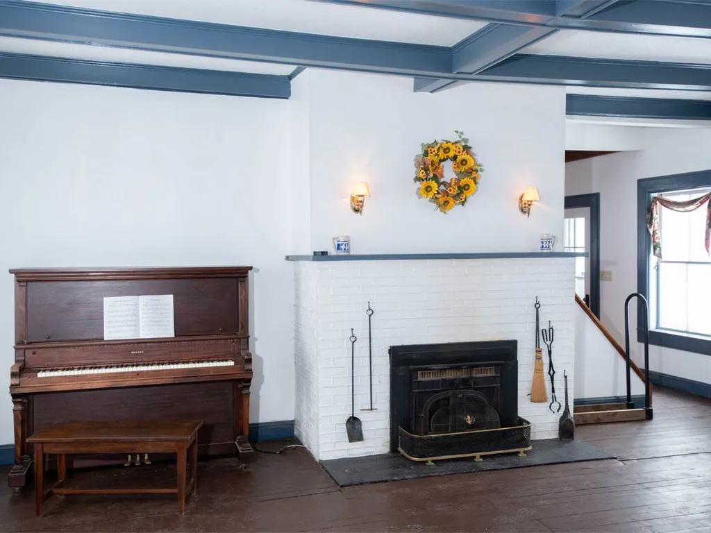 6 Mcallister Road Richford VT 05476