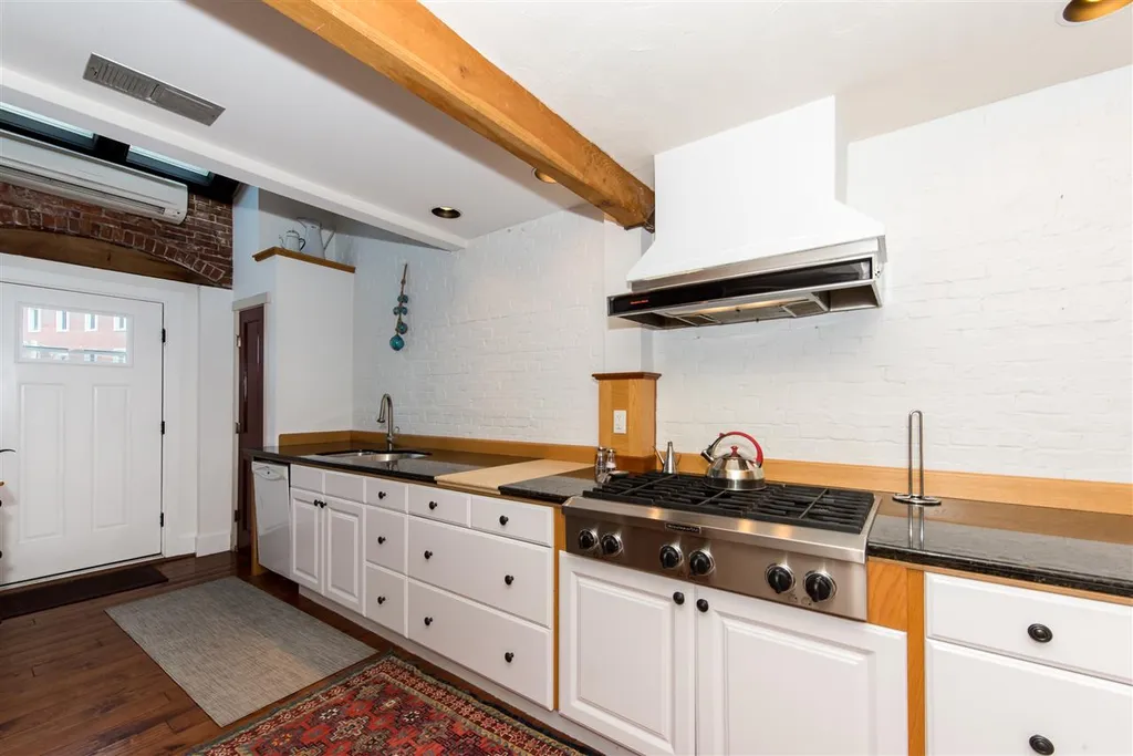55 Market Street Portsmouth NH 03801