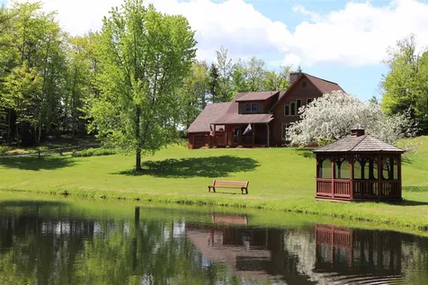 5391 Loop Road Troy VT 05868