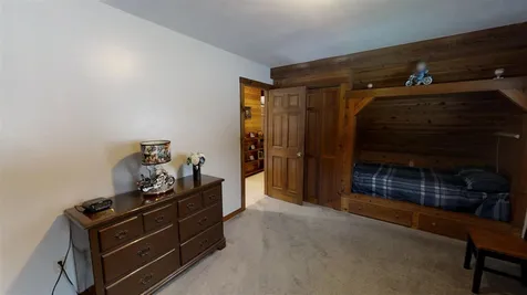 5391 Loop Road Troy VT 05868