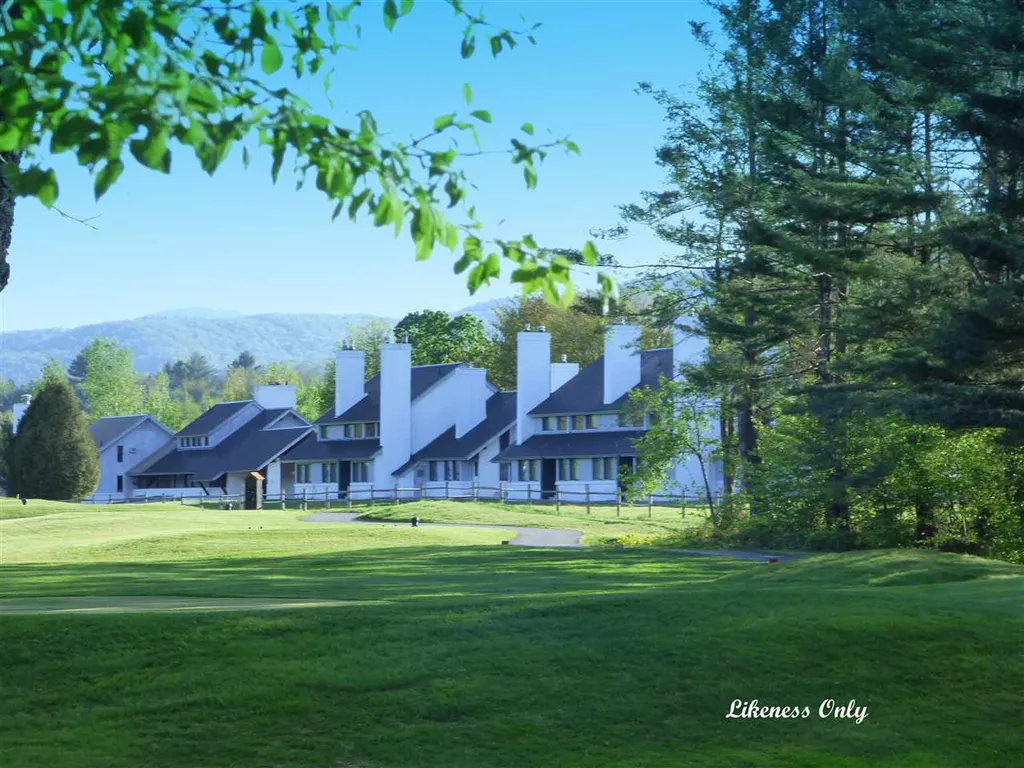 240 Village Green Road Stowe VT 05672
