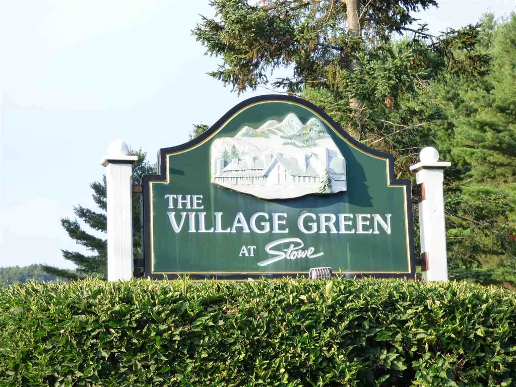 240 Village Green Road Stowe VT 05672