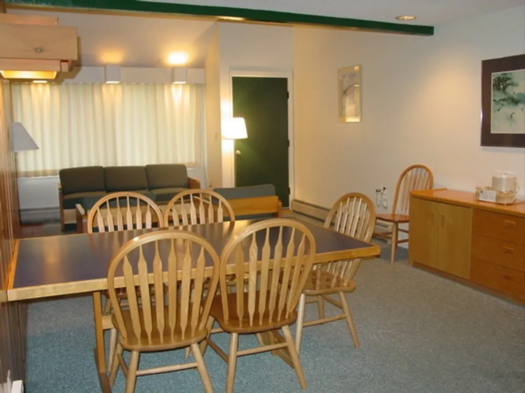 240 Village Green Road Stowe VT 05672