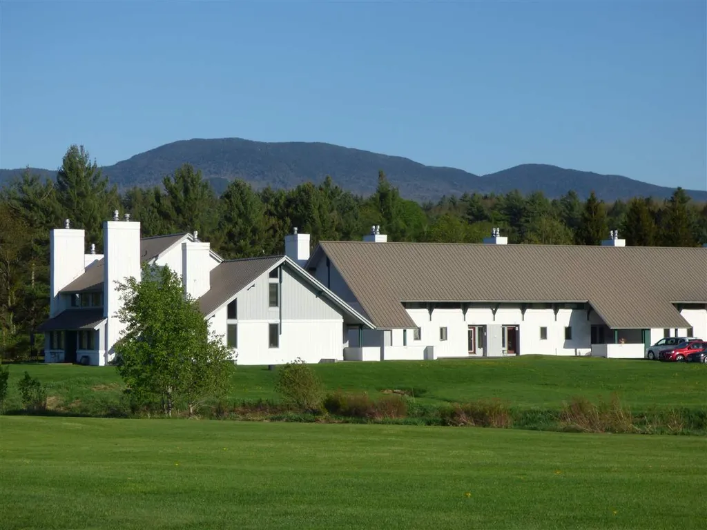 240 Village Green Road Stowe VT 05672