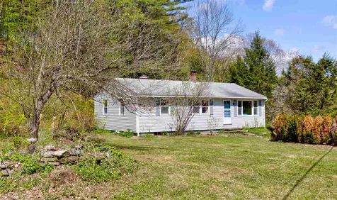 386 Bunker Hill Road Pomfret VT 05053
