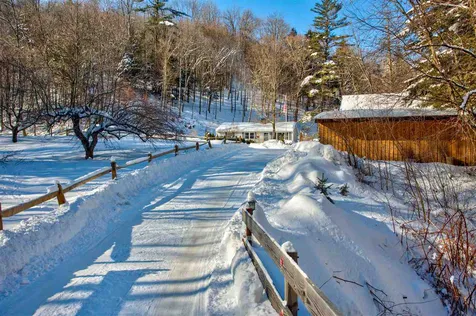 386 Bunker Hill Road Pomfret VT 05053