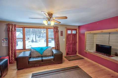 386 Bunker Hill Road Pomfret VT 05053
