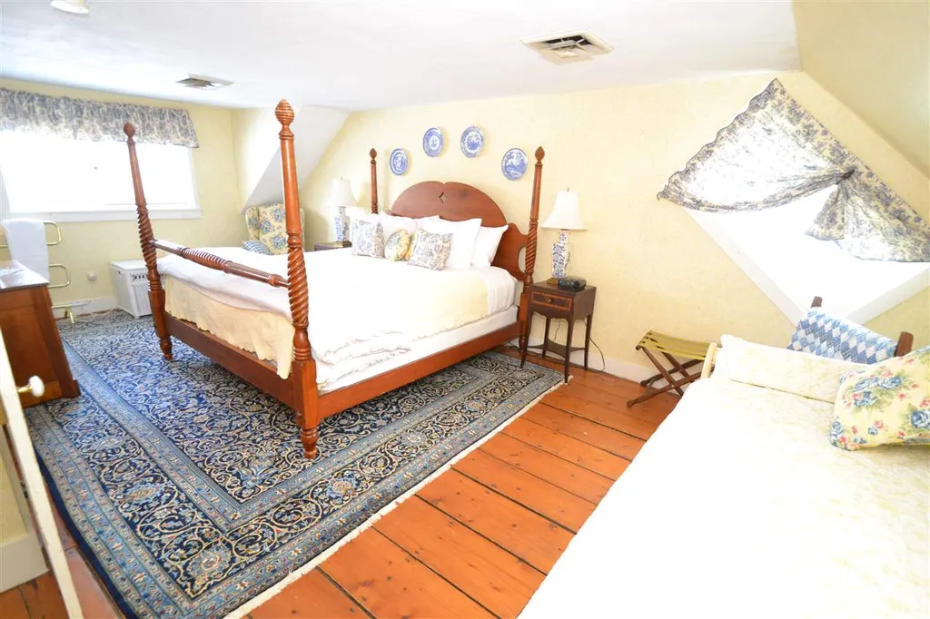 1225 Golf Course Road Warren VT 05674