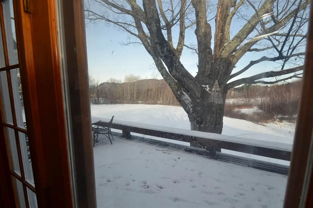 1225 Golf Course Road Warren VT 05674