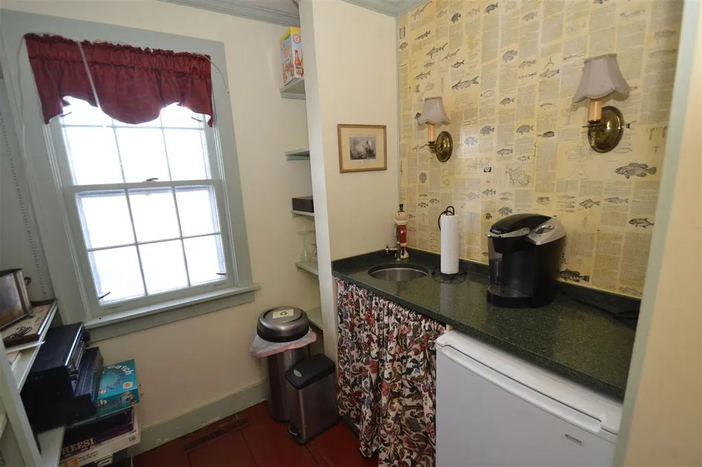 1225 Golf Course Road Warren VT 05674