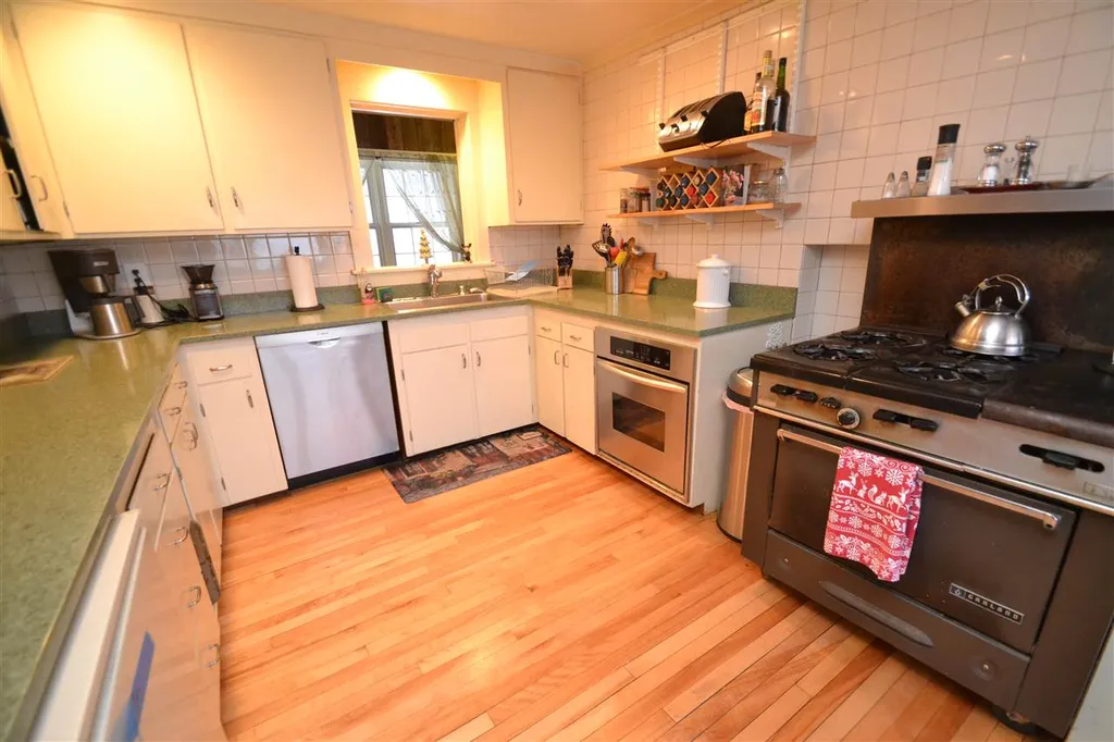 1225 Golf Course Road Warren VT 05674