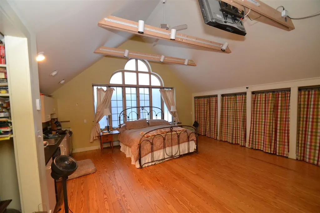 1225 Golf Course Road Warren VT 05674