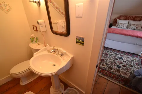 1225 Golf Course Road Warren VT 05674