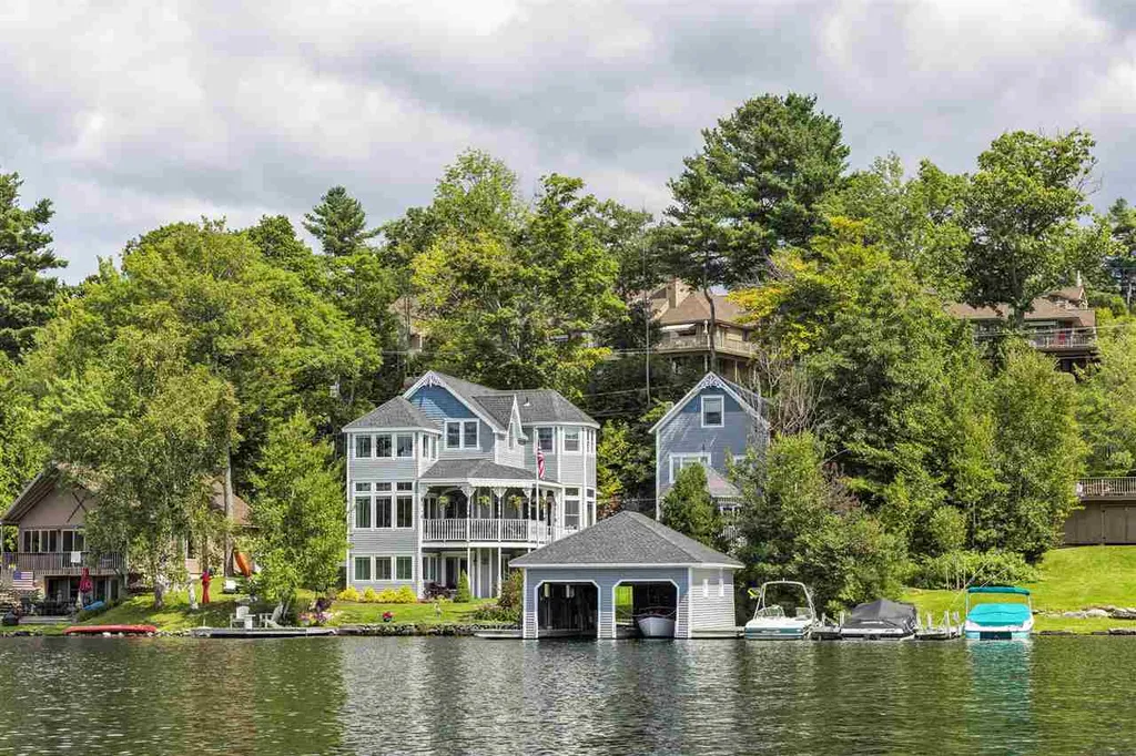 87 Lake Avenue Sunapee NH 03782
